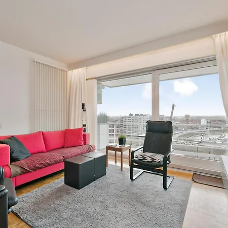 Flat In With Marina Views Διαμέρισμα *