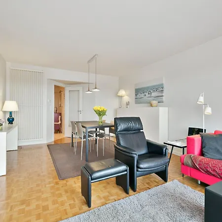 Flat In With Marina Views