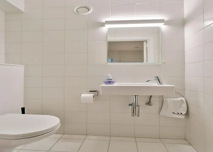 Flat In With Marina Views 아파트 블랑켄베르크