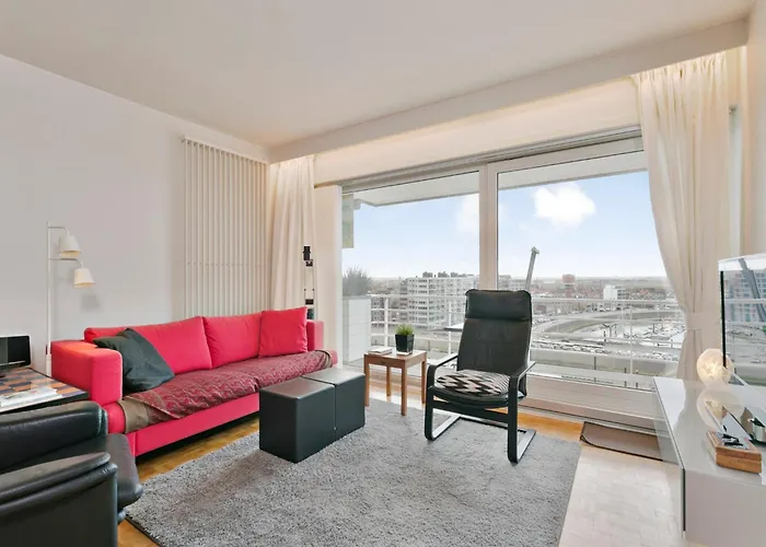 Flat In With Marina Views 아파트 *