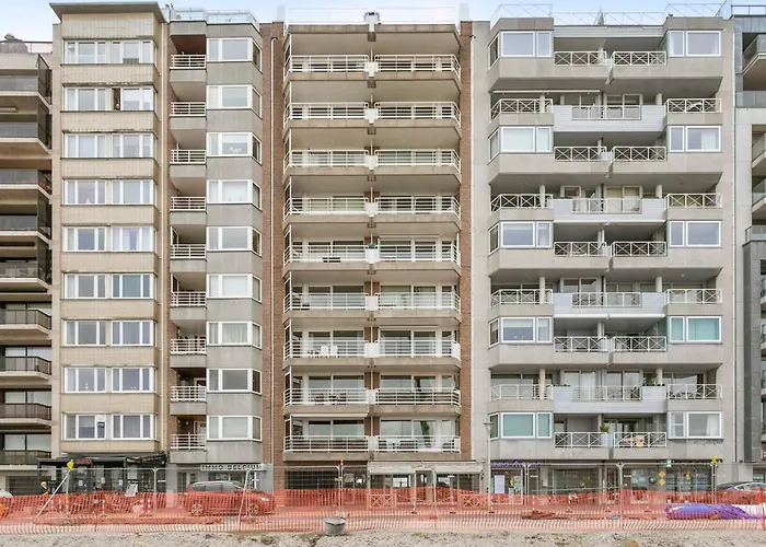 Flat In With Marina Views 아파트